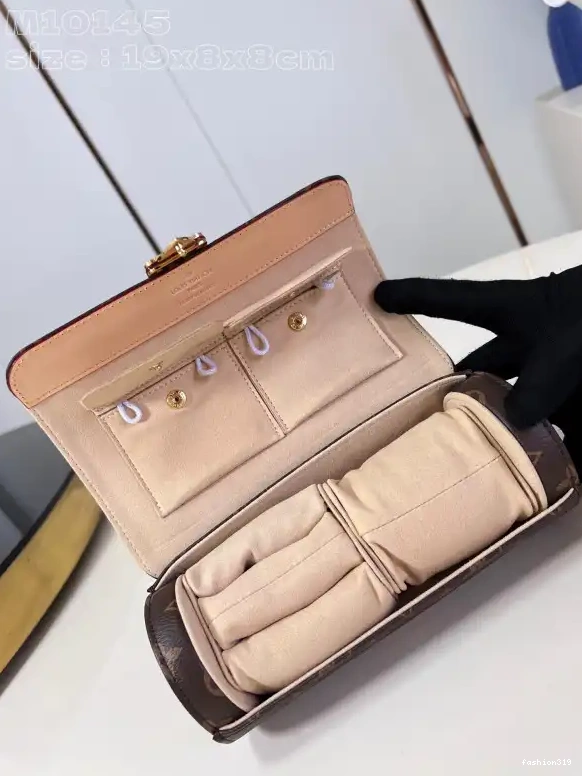 Jewelry VUITTON Case LOUIS 0403